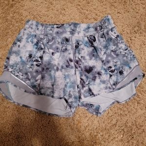 Lululemon Hotty Hots